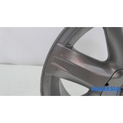 Renault - Grand Scenic - Wheel