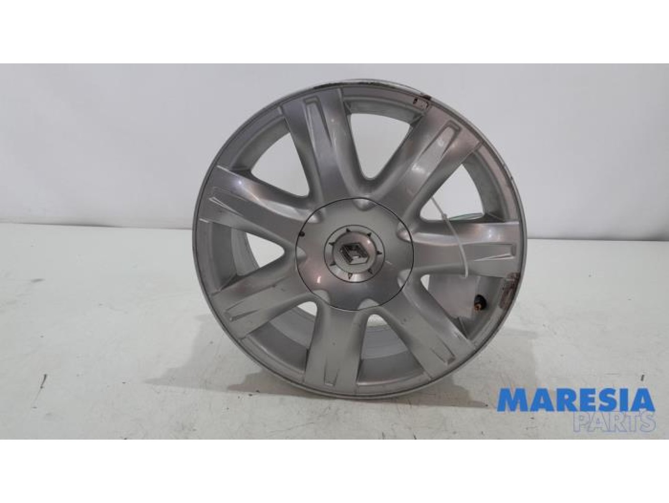 Renault - Grand Scenic - Wheel