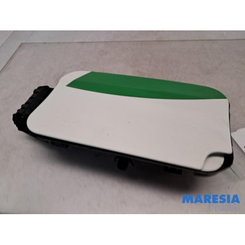 Opel - Combo - Tank Klep
