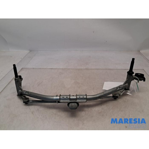 Opel - Combo - Wiper mechanism