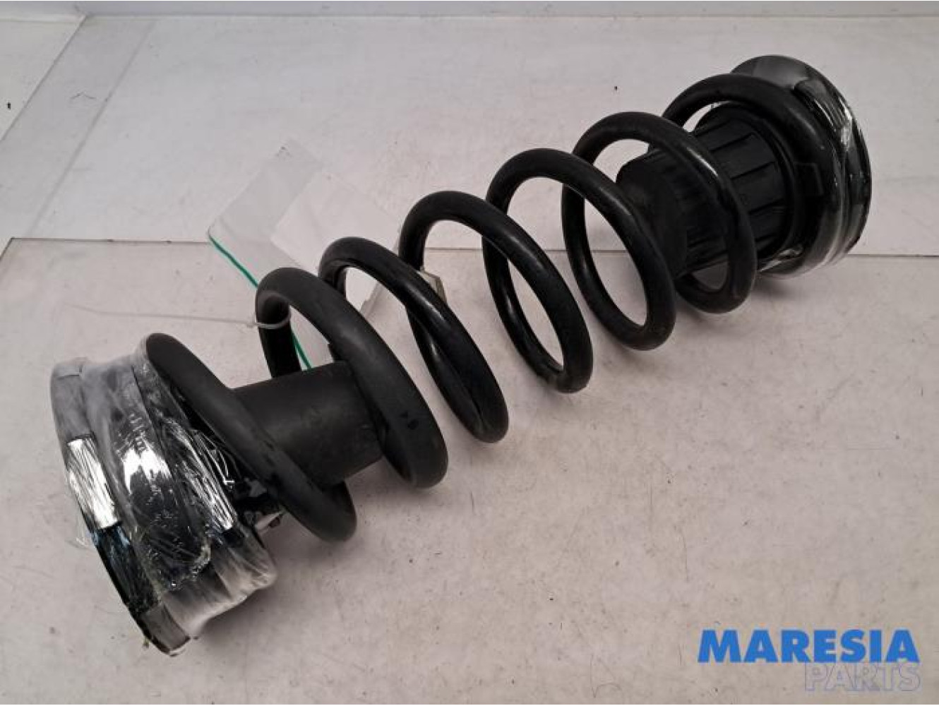 Opel - Combo - Rear coil spring