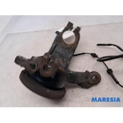 Citroen - DS3 - Knuckle, front right