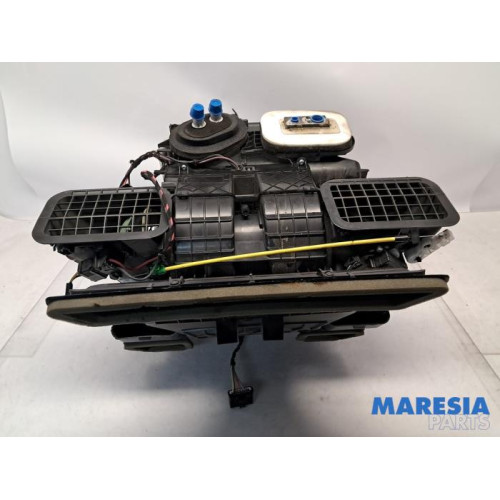 Opel - Vivaro - Heater housing