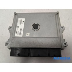 Renault - Clio - Engine management computer