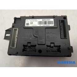 Renault - Clio - Engine management computer