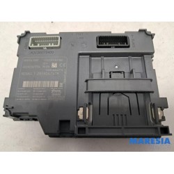 Renault - Clio - Engine management computer