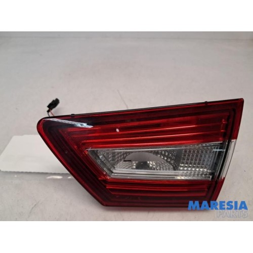 Renault - Clio - Taillight, right