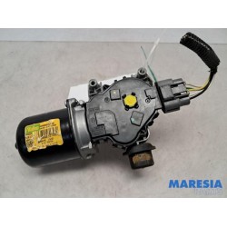 Renault - Clio - Front wiper motor