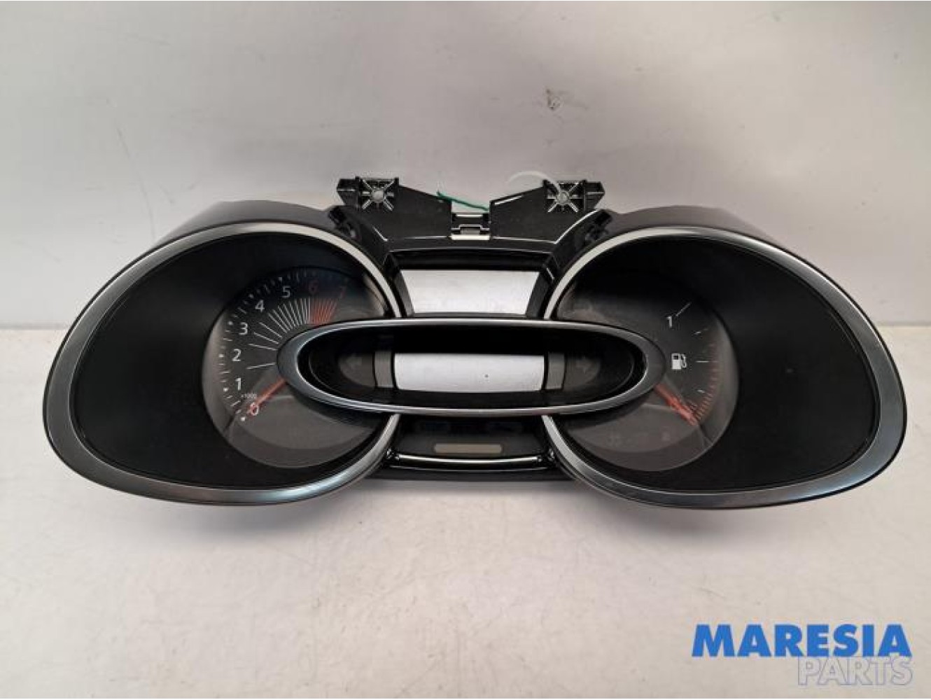 Renault - Clio - Instrument panel