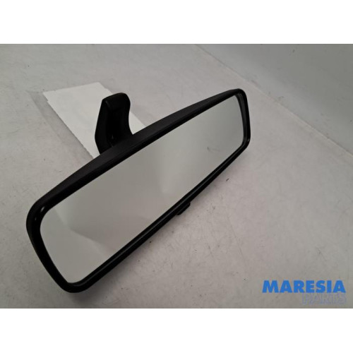 Renault - Clio - Rear view mirror
