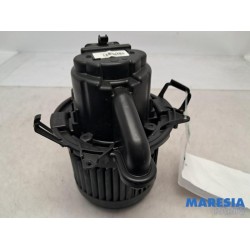 Renault - Clio - Heating and ventilation fan motor