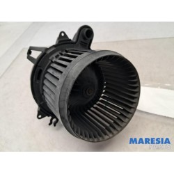 Renault - Clio - Heating and ventilation fan motor