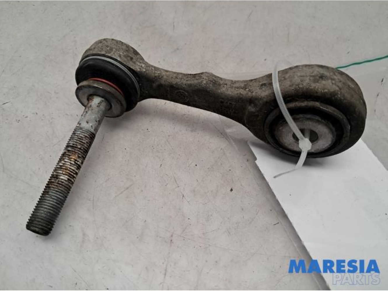 Alfa Romeo - Giulia - Rear wishbone, right