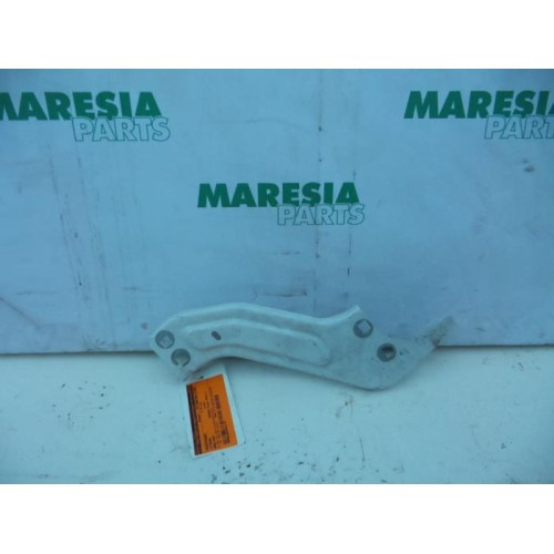 Citroen - Berlingo - Front panel