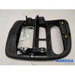 Renault - Clio - Radio omlijsting