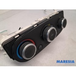 Renault - Clio - Heater control panel