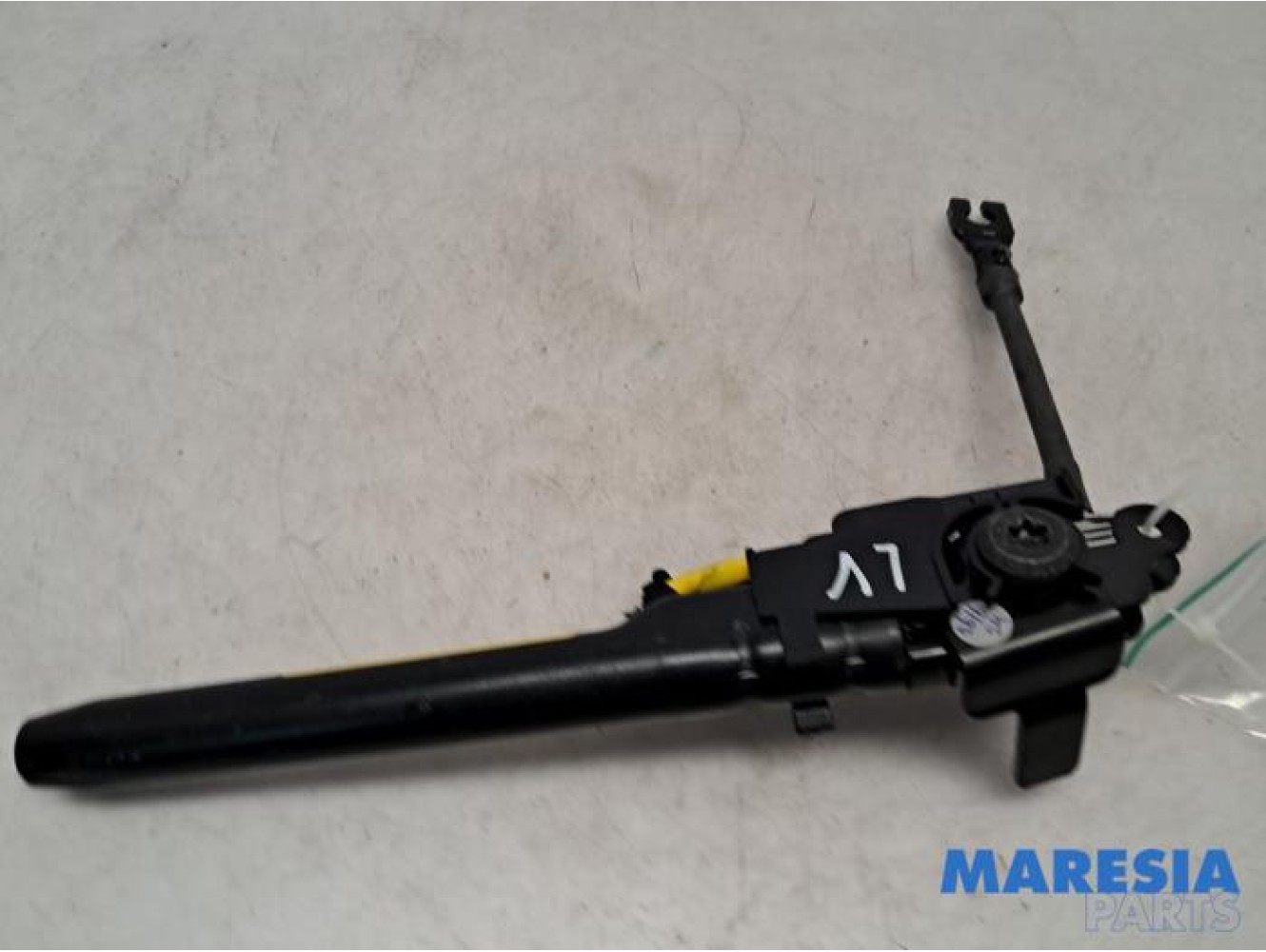 Alfa Romeo - Giulia - Gordelspanner links
