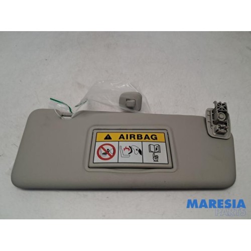 Renault - Clio - Sun visor