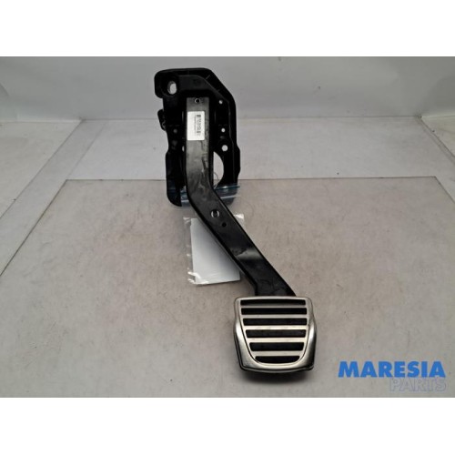 Alfa Romeo - Giulia - Brake pedal