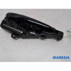 Renault - Clio - Front door handle 4-door, right