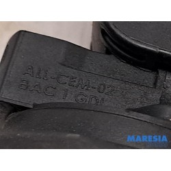 Peugeot - 508 - Pen ignition coil