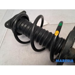 Renault - Captur - Front shock absorber rod, left