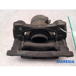 Renault - Captur - Front brake calliper, right