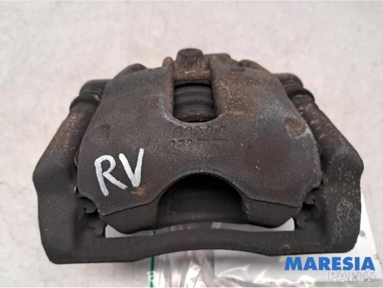 Renault - Captur - Front brake calliper, right