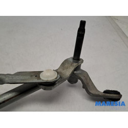 Renault - Captur - Wiper mechanism