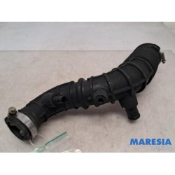 Renault - Captur - Air intake hose