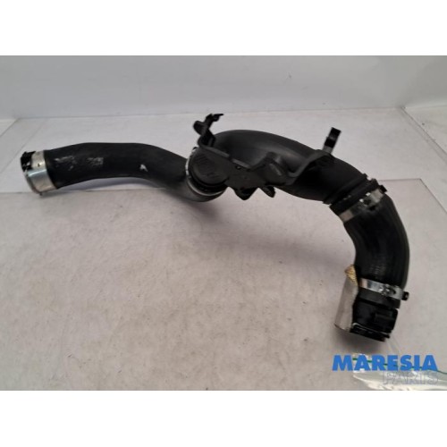 Renault - Captur - Intercooler Schlauch