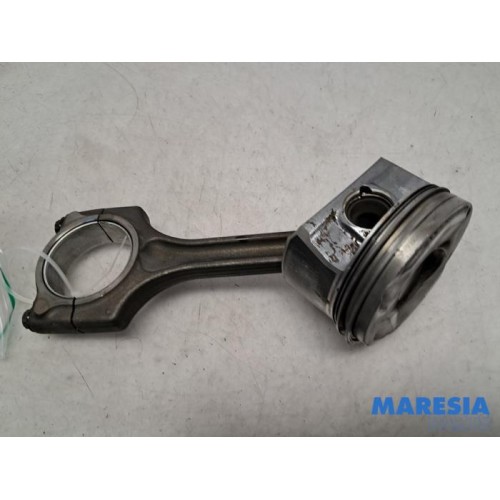 Peugeot - 508 - Connecting rod