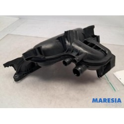 Peugeot - 508 - Intake manifold