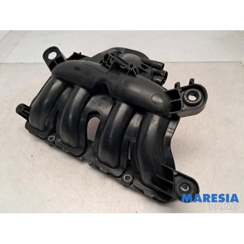 Peugeot - 508 - Intake manifold