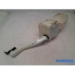 Fiat - Panda - Front windscreen washer reservoir