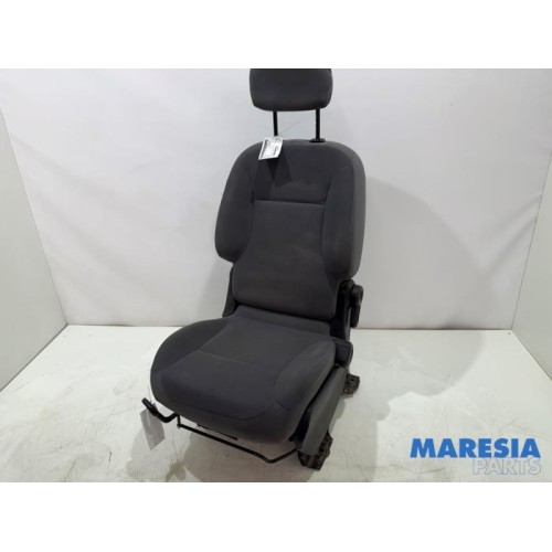 Peugeot - Partner - Sitz links
