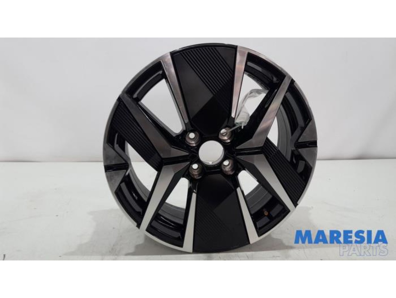Peugeot - 208 - Wheel