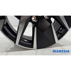 Peugeot - 208 - Wheel