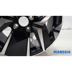 Peugeot - 208 - Wheel