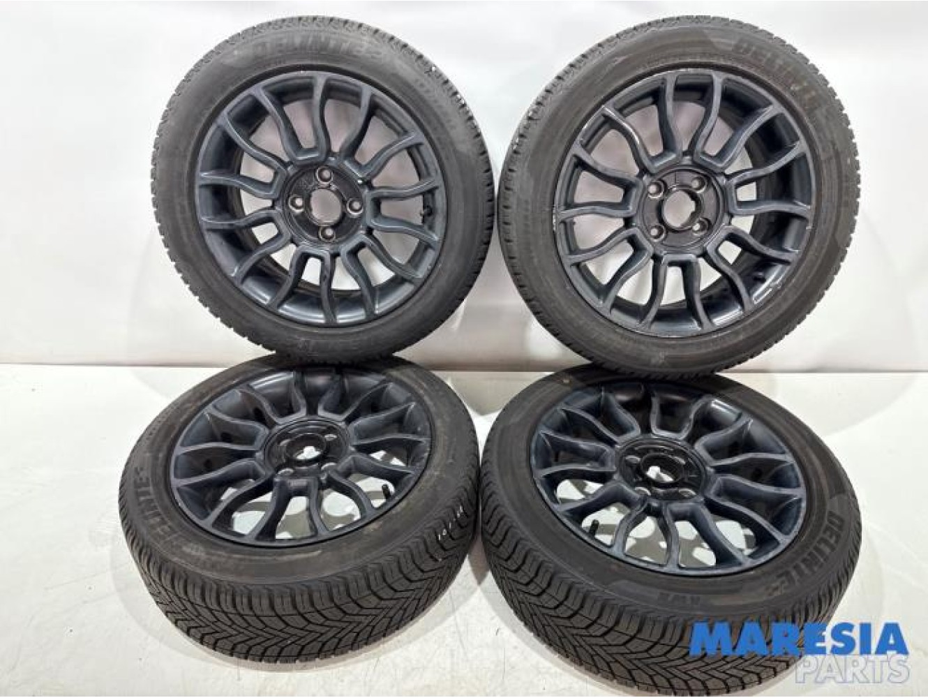 Fiat - Panda - Sportvelgenset + banden