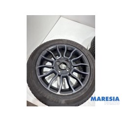 Fiat - Panda - Sportvelgenset + banden