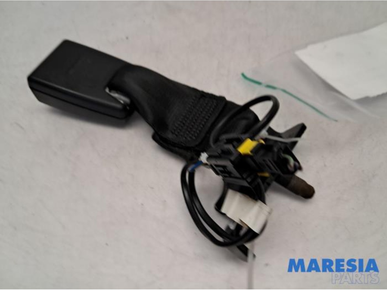 Fiat - Panda - Rear seatbelt buckle, left