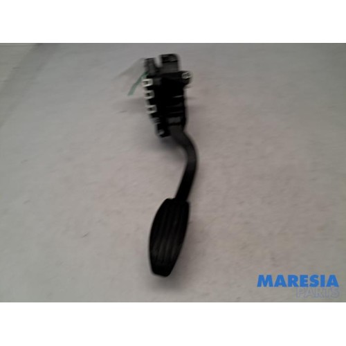 Fiat - Panda - Accelerator pedal
