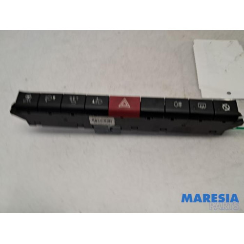 Fiat - Panda - Panic lighting switch