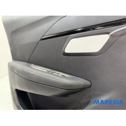 Peugeot - 208 - Portierbekleding 4Deurs links-achter