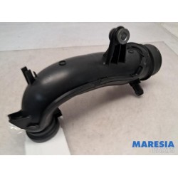 Opel - Vivaro - Air intake hose