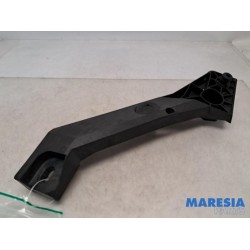 Opel - Vivaro - Front part support