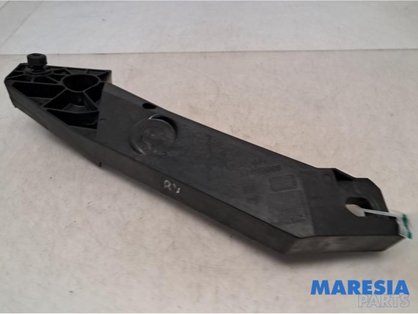 Opel - Vivaro - Front part support