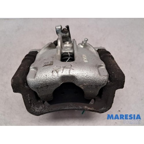 Opel - Vivaro - Rear brake calliper, right