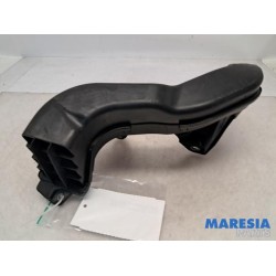 Opel - Vivaro - Air intake hose